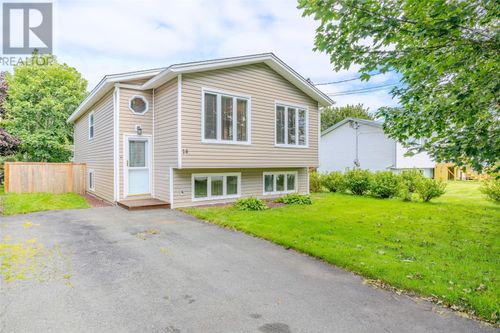 14 Beaverbrook Drive, St. John's, NL, A1S1E4 | Card Image