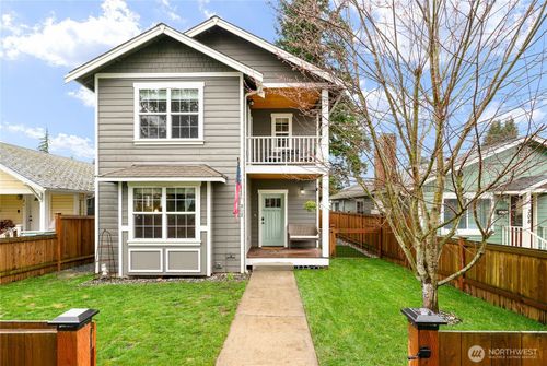 312 S French Ave, Arlington, WA, 98223-1653 | Card Image