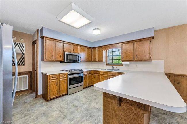 2435 Traphill Rd, House other with 3 bedrooms, 2 bathrooms and null parking in Hays NC | Image 18