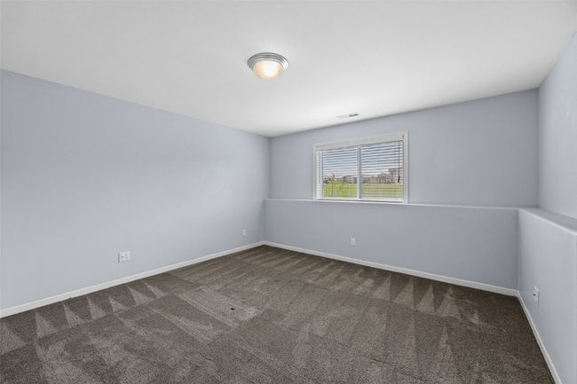 3211 35 Th Ave, Condo with 3 bedrooms, 3 bathrooms and null parking in Marion IA | Image 22