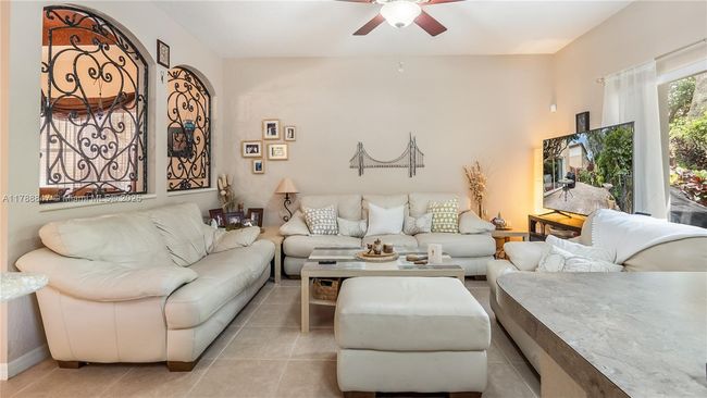 12752 Sw 49 Th Ct, Townhouse with 4 bedrooms, 3 bathrooms and null parking in Miramar FL | Image 9