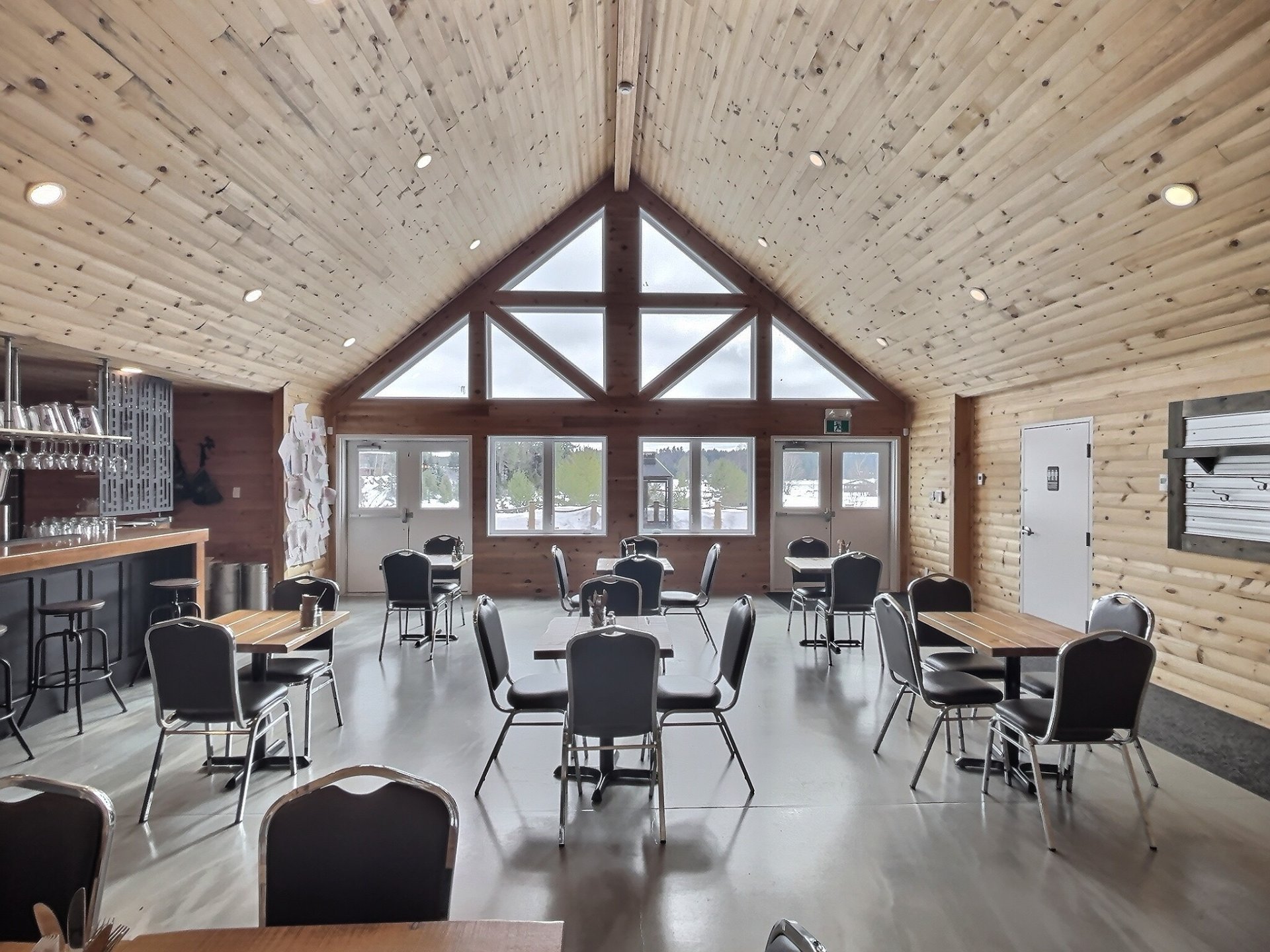 Commercial Sale in Laniel 2