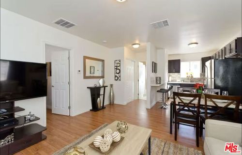 a-5428 Colfax Ave, North Hollywood, CA, 91601-3048 | Card Image