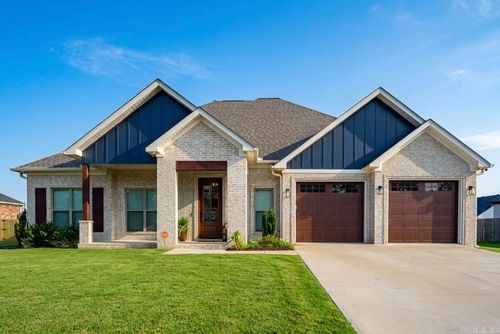 38 Duncan Ln, Vilonia, AR, 72173-8037 | Card Image