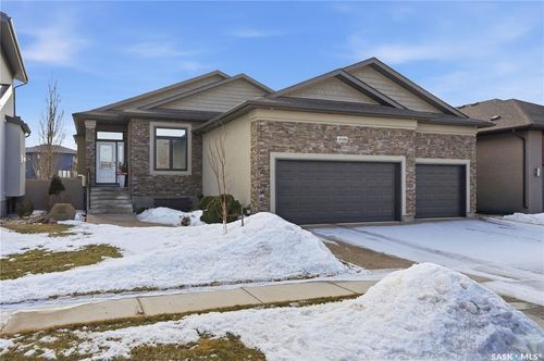 4506 Sandpiper Cres E, Regina, SK, S4V1N1 | Card Image