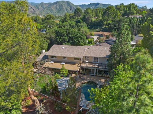 27323 Eaglehelm Dr, Canyon Country, CA, 91387-3614 | Card Image