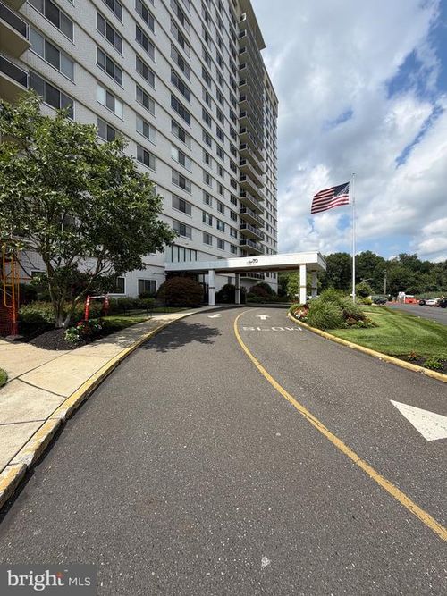 104-1840 Frontage Rd, CHERRY HILL, NJ, 08034-2201 | Card Image