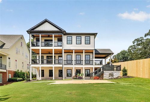 2153 Cooper Lake Rd Se, Smyrna, GA, 30080-6333 | Card Image