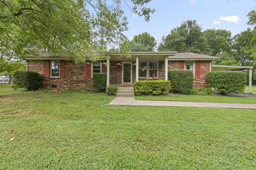 357 Raymond Hodges Rd, Cottontown, TN, 37048-4712 | Card Image