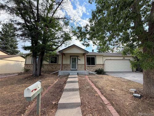 3815 S Pitkin Cir, Aurora, CO, 80013-3118 | Card Image