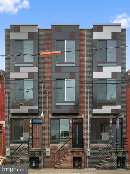 2526 W Oxford St, PHILADELPHIA, PA, 19121-2842 | Card Image