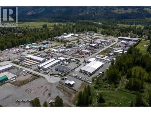 1947 Carpenter Road, Pemberton, BC, V0N2L0 | Card Image