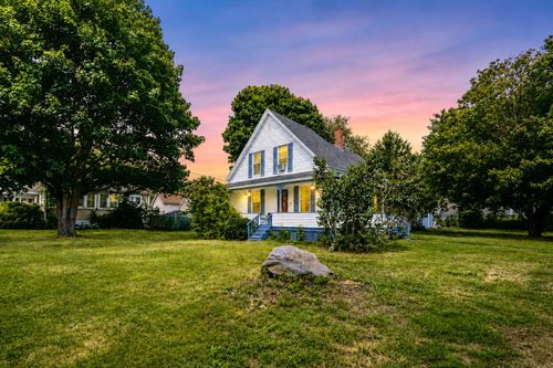 429 Elm St, Laconia, NH, 03246-2301 | Card Image