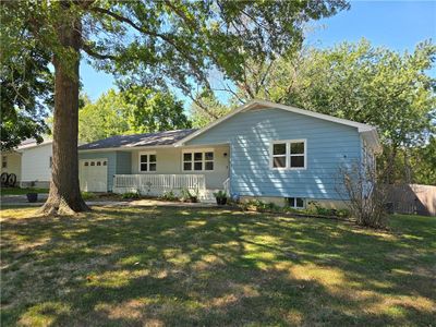 1507 S Main Street, House other with 3 bedrooms, 2 bathrooms and null parking in Clinton MO | Image 1