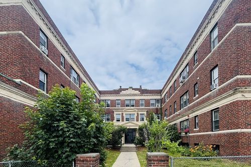 apt-8-8 Walnut St, Everett, MA, 02149-2358 | Card Image