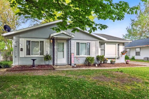 1524 Mac Pherson Dr, New Haven, IN, 46774-2270 | Card Image