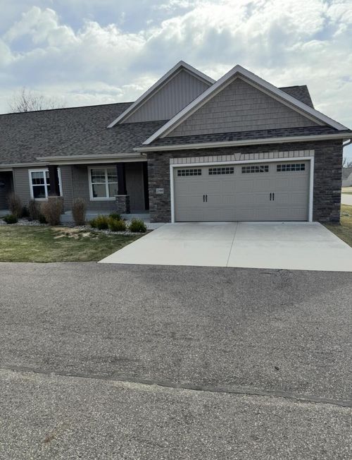 23589 Laurel Glen Ave, Mattawan, MI, 49071-8302 | Card Image