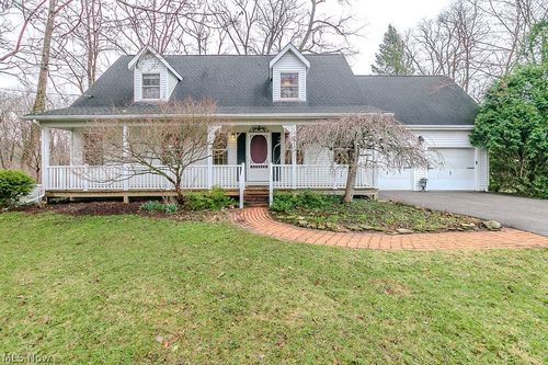 12885 Cherry Lane, Chesterland, OH, 44026 | Card Image