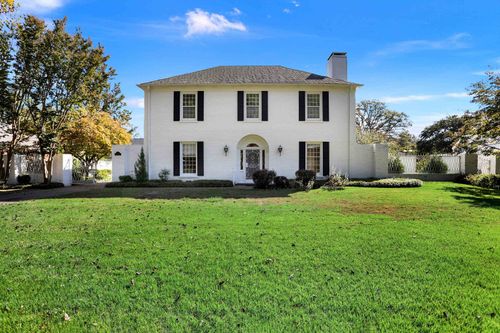 768 Charles Pl, Memphis, TN, 38112-1603 | Card Image