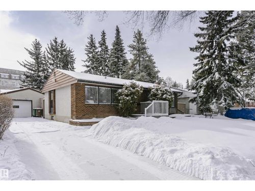 33 Sunnyside Cres, St Albert, AB, T8N0J4 | Card Image