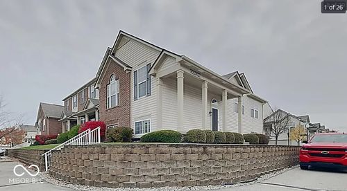 12670 Leah Ln, Fishers, IN, 46037-6272 | Card Image