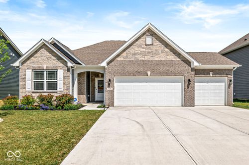 634 Kilmore Dr, Pendleton, IN, 46064-6449 | Card Image