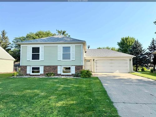 209 Southmoor Dr, Spencer, IA, 51301-5646 | Card Image