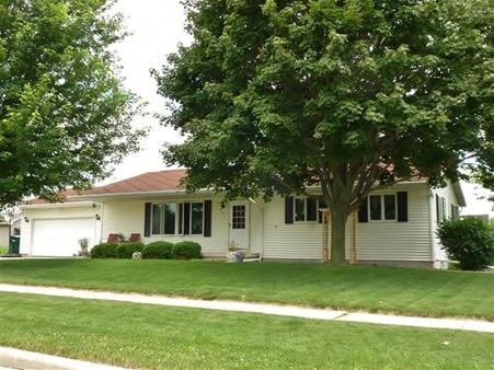 Summer Ave, Waupun, WI 53963