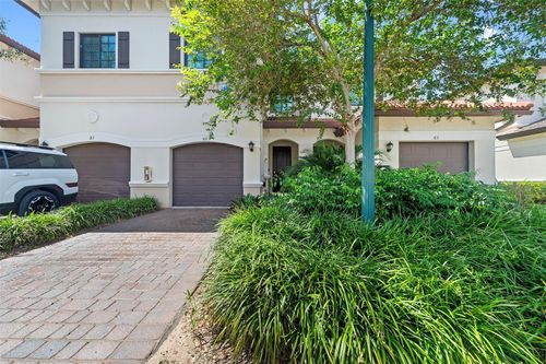 82-4222 E Dixie Hwy, Oakland Park, FL, 33334 | Card Image