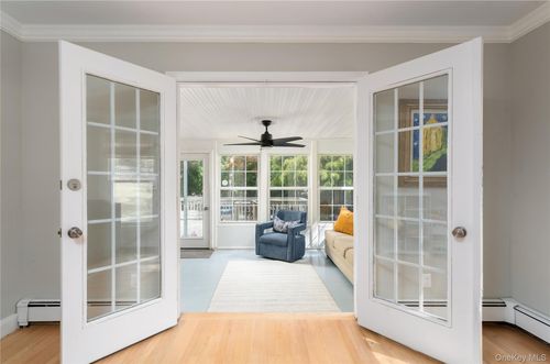 3 Pheasant Run, Wading River, NY, 11792-9370 | Card Image