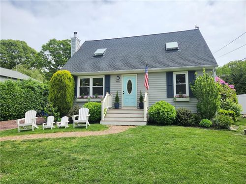 460 Schooner Ave, Jamestown, RI, 02835-1743 | Card Image