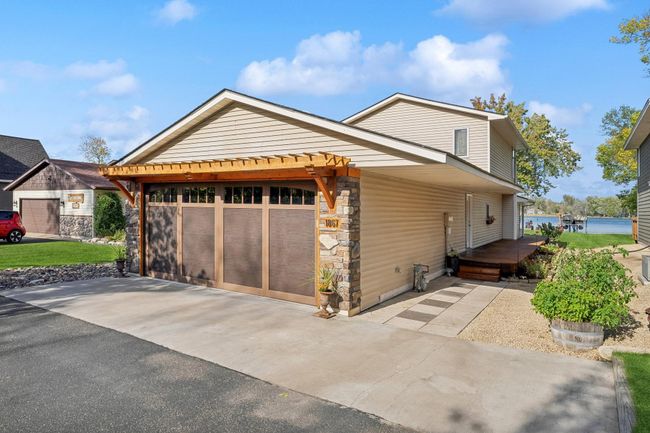 1867 Beach Dr Se, House other with 2 bedrooms, 2 bathrooms and null parking in Forest Lake MN | Image 32