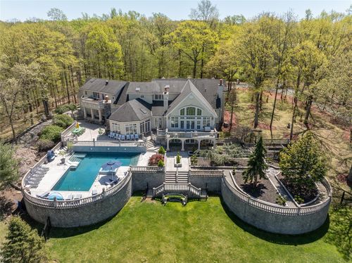 172 Clausland Mountain Rd, Blauvelt, NY, 10913-1936 | Card Image
