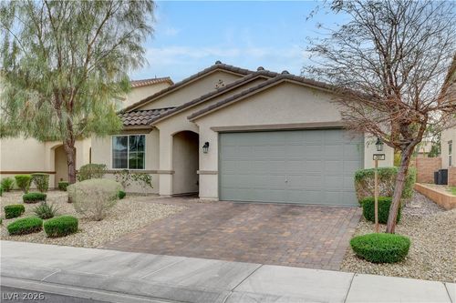 207 Red Sandstone Ave, North Las Vegas, NV, 89031-6911 | Card Image