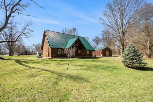 426 Elizabeth St, Buchanan, MI, 49107-1411 | Card Image