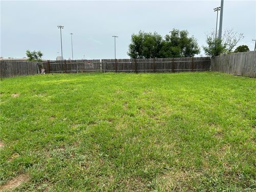 210 Spruce Street, Corpus Christi, TX, 78408 | Card Image
