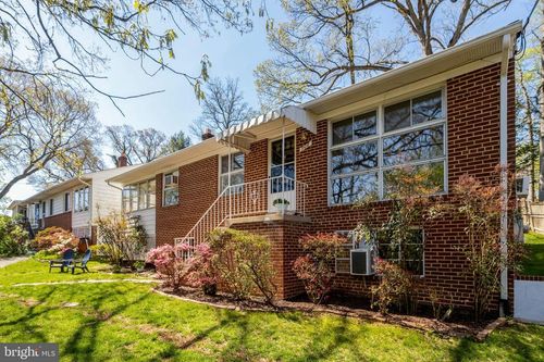 908 N Arlington Mill Dr, ARLINGTON, VA, 22205-1312 | Card Image