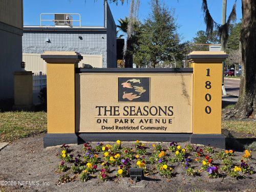 357-1800 Park Ave, Orange Park, FL, 32073-4943 | Card Image