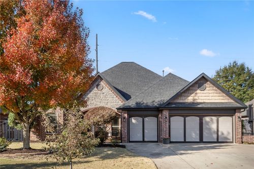 1609 Ne Rock St, Bentonville, AR, 72712-8444 | Card Image