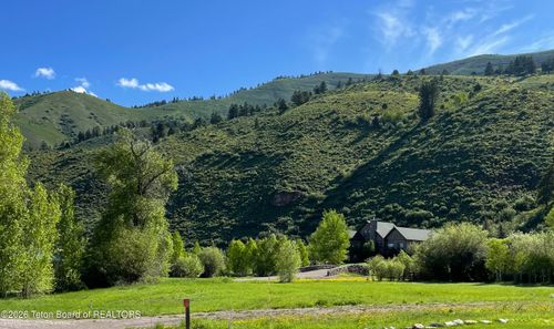 145 Rockbridge Dr, Afton, WY, 83110-2003 | Card Image