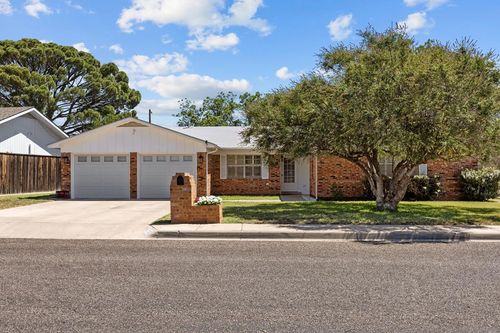 3700 Fairmont Dr, Odessa, TX, 79762-7142 | Card Image
