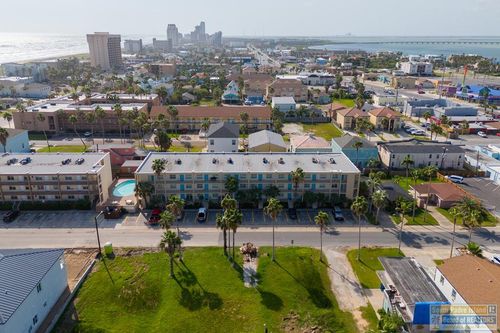 209-115 E Amberjack St, South Padre Island, TX, 78597-6934 | Card Image