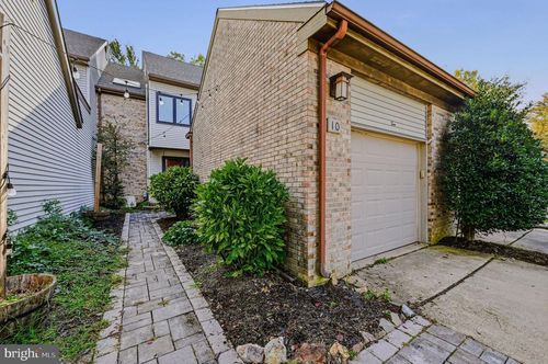 10 Steeplechase Rd, WILMINGTON, DE, 19808-4308 | Card Image