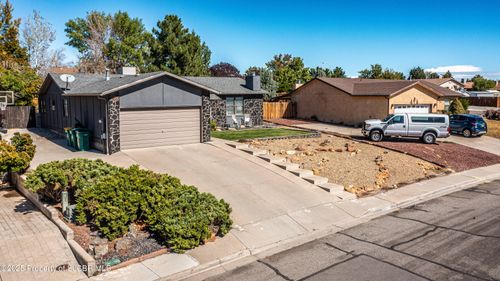 3311 Northridge Dr, Farmington, NM, 87401-2065 | Card Image