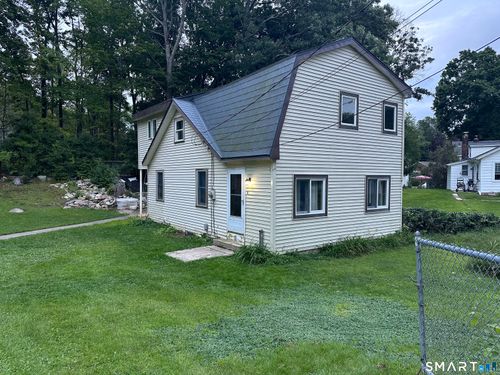 4 Ellis Rd, East Hampton, CT, 06424-1921 | Card Image