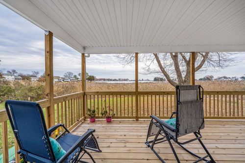 1058 Shore Dr, COLONIAL BEACH, VA, 22443-4213 | Card Image