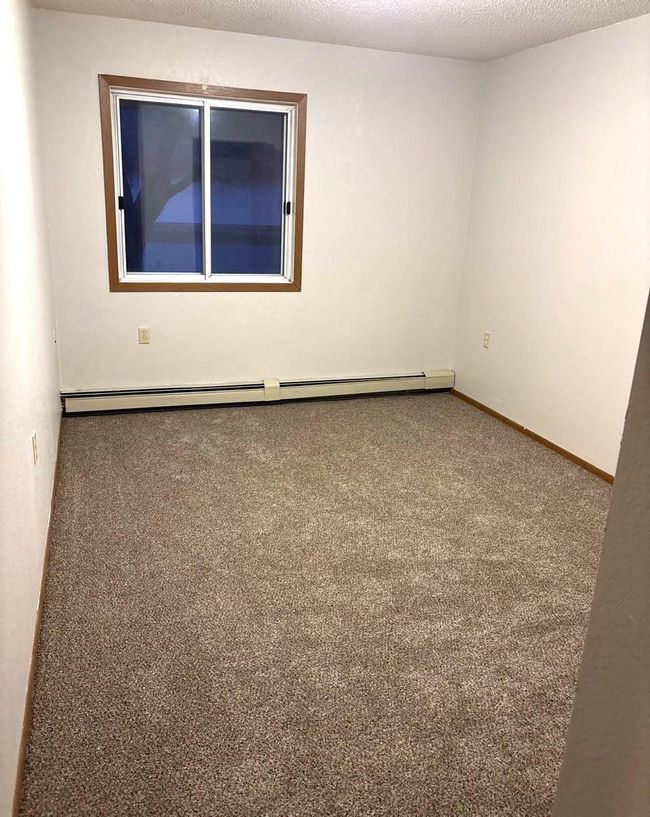 Lake Place 1421 Bedroom .jpg | Image 5