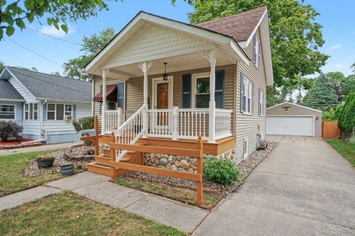 2412 N Charles Street, Saginaw, MI, 48602 | Card Image