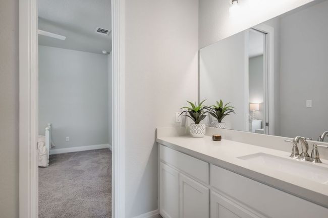 206 Bridge Water Loop, House other with 4 bedrooms, 4 bathrooms and 4 parking in Dripping Springs TX | Image 30