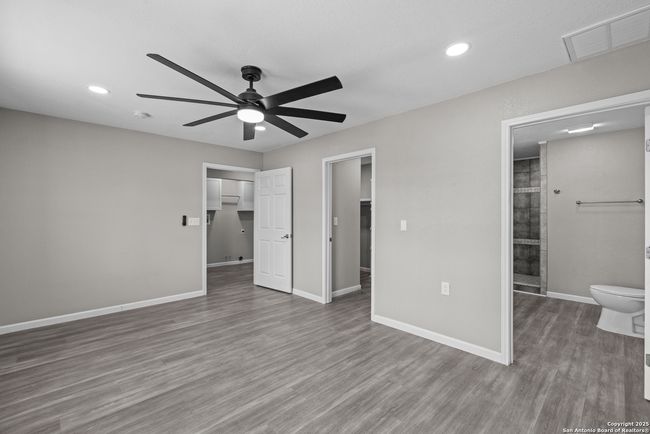 3041 Fm 3335, House other with 5 bedrooms, 3 bathrooms and null parking in Stockdale TX | Image 30